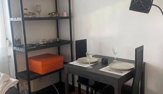 Escapade Champel - Bright apartment with terrace, quiet location, near CEVA in Genève