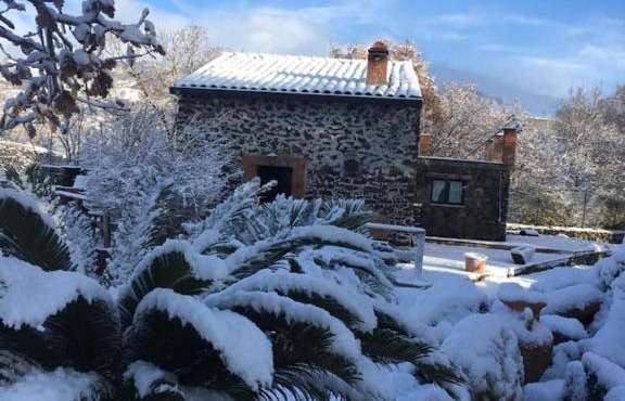 Etna baita stone e suite in Belpasso