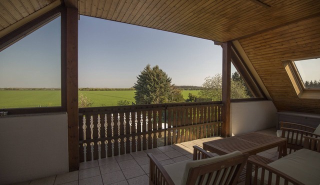 Exclusive apartment in the north of Leipzig with great views, close to town, on the green ring in Leipzig