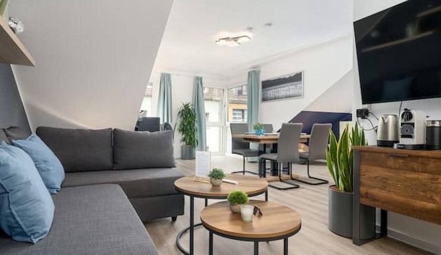 Federnest: Luxus-studio Homeoffice 11 min Hbf in Duisburg