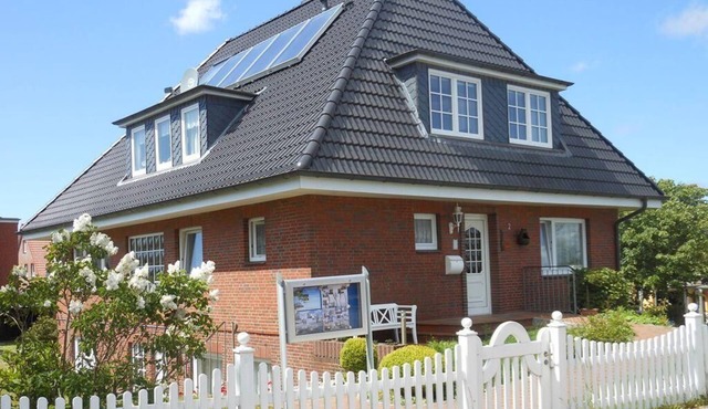 Ferienhaus "Heißer Sand", Whg 1 in Wittdün