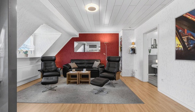 FeWo Galliet 2: 77sqm, 12sqm roof terrace, 2 BR, quiet & close to trade fair in Essen