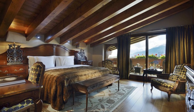 Guarda Golf Hotel & Residences in Crans-Montana