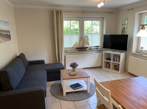 Haus Jenny Wohnung E1 mit Terrasse in Boltenhagen