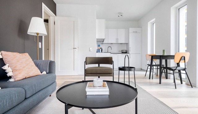 Ideal Schöneberg 1BR directly at park am Gleisdreieck, by Blueground in Berlin