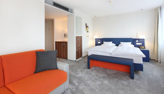 Junior-Suite mit Dusche und WC in Tübingen