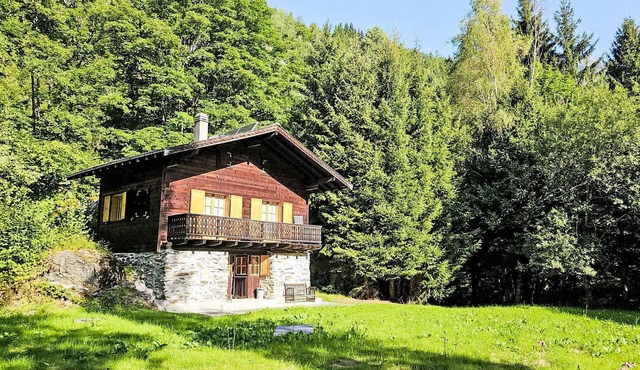 Le Châtelaret by Interhome in Salvan