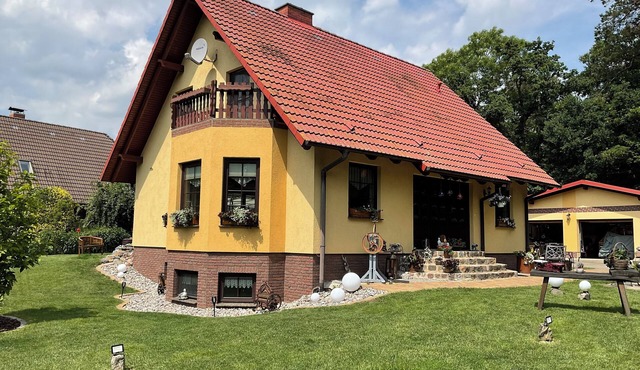 Moderne Fewo in Ruhiger Lage am Radweg Gelegen mit Gartennutzung in Murchin