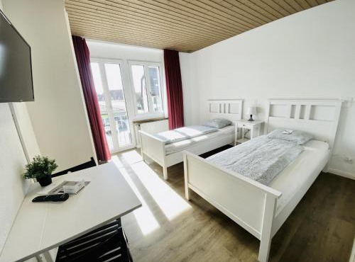 Monteurzimmer - Worker's accommodation - ZIMMERzuVERMIETEN in Lengnau BE in Lengnau