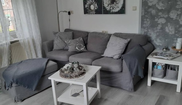 NEW! Vacation apartment Zur Pusteblume in Sande