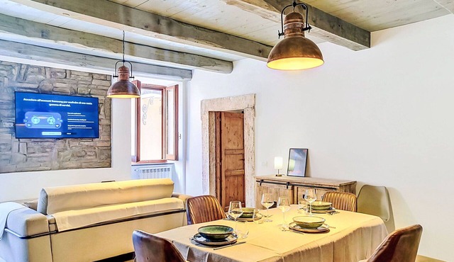 Nice apartment for 5 people with A/C, WIFI and balcony in Mentana
