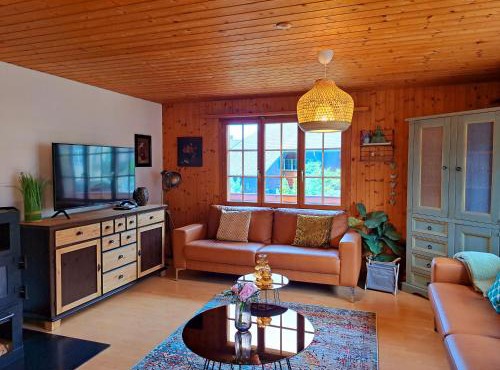 Sawasdee Swiss Chalet Wilderswil in Wilderswil