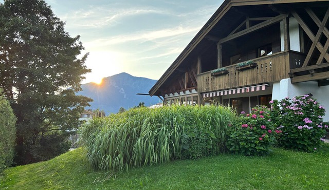 Spacious Group Holiday Home in Chiemgau – Ideal for Families & Friends (up to 10 guests) in Unterwössen