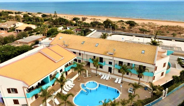 Stylish Apartment by the Sea in Ispica