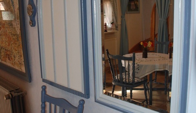 stylish, two storied apartment with seoarate entrance centrally located in Niedersachsen
