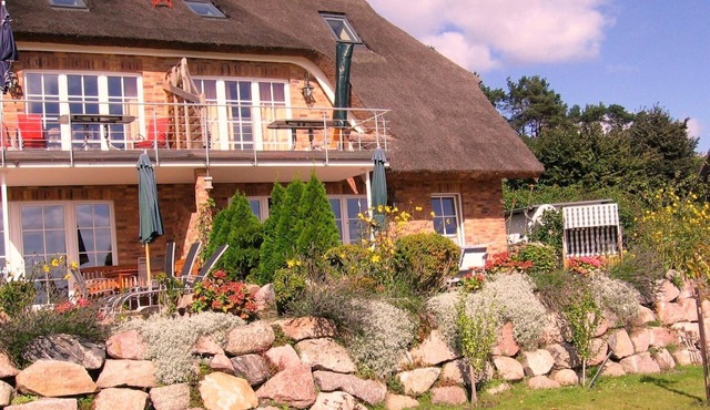 Vacation apartment/apartment for 6 guests with 90m² in Groß Zicker (20613) in Groß Zicker