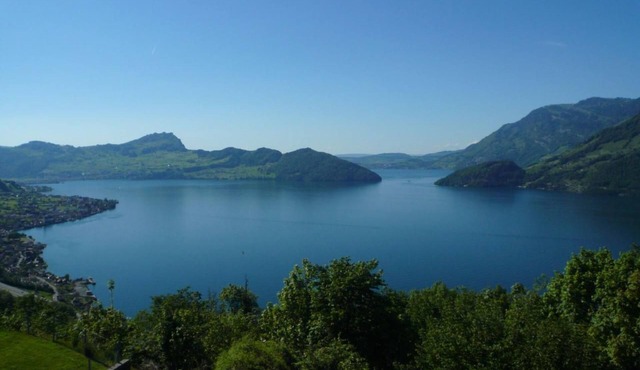 Vierwaldstättersee Panorama by Interhome in Emmetten