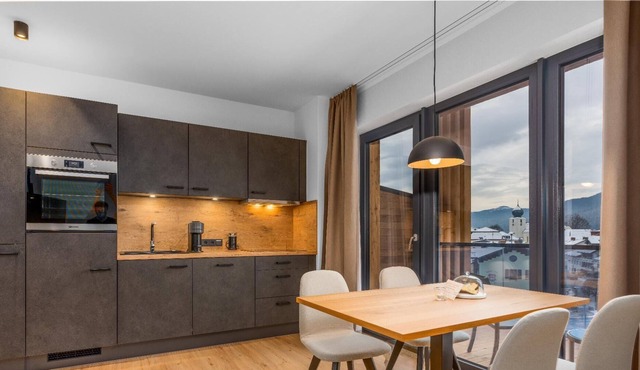 Vrbo Property in Lam