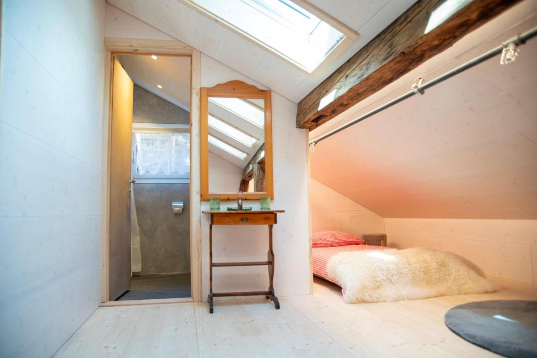Matten bei Interlaken Apartment | Uncle Eric's Studio