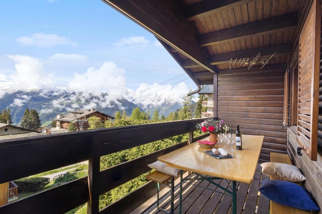 Verbier Ski Chalet | Chalet Brisca by Interhome