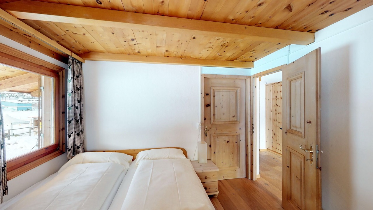 Photo of Others in Samedan