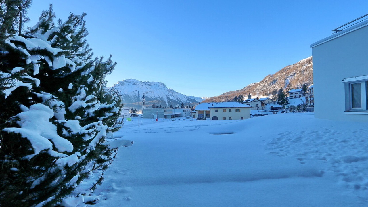Photo of Outdoor in Samedan