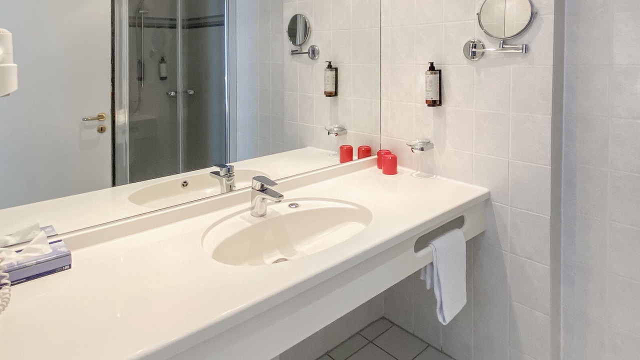 Photo of Bathroom in Industriegebiet