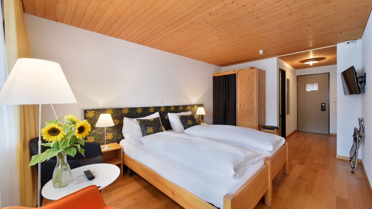 Photo of Others in Lenk