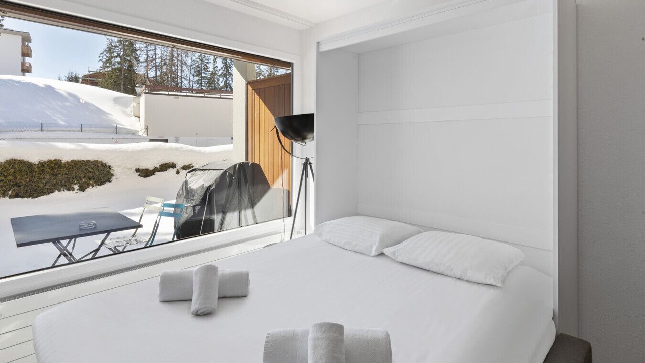 Photo of Bedroom in Noes