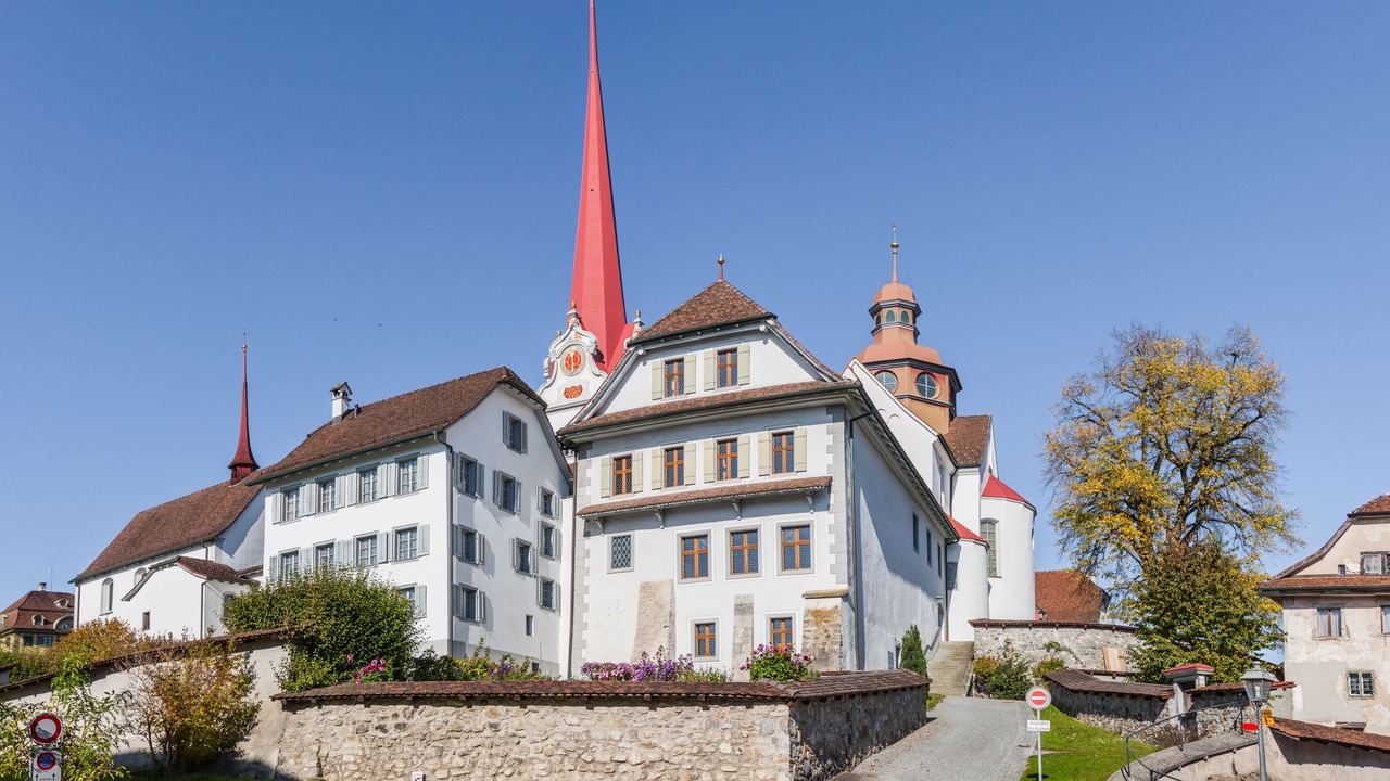 Photo of Others in Gunzwil
