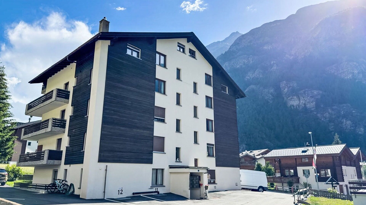 Photo of Others in Taesch