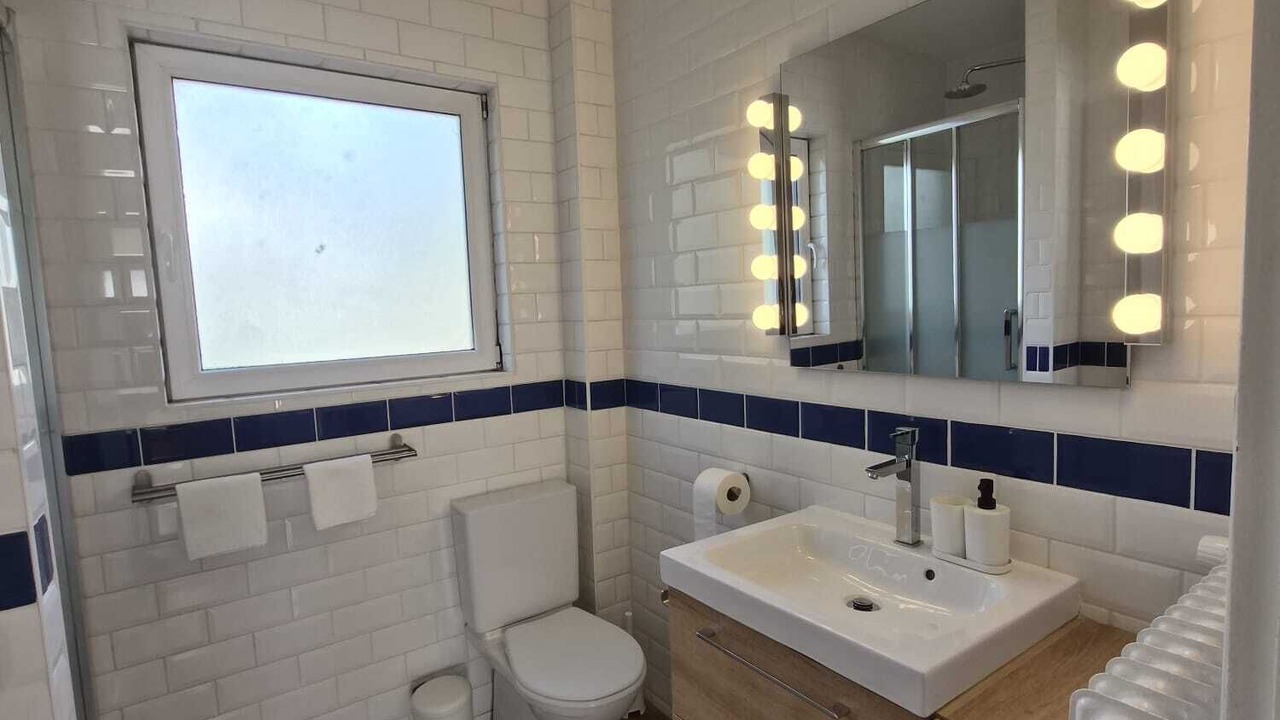 Photo of Bathroom in Pully