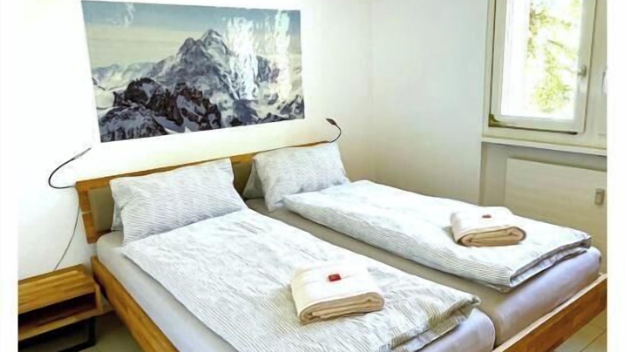 Photo of Bedroom in Taesch
