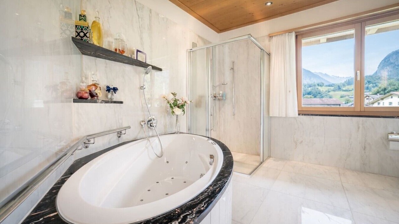 Photo of Bathroom in Meiringen