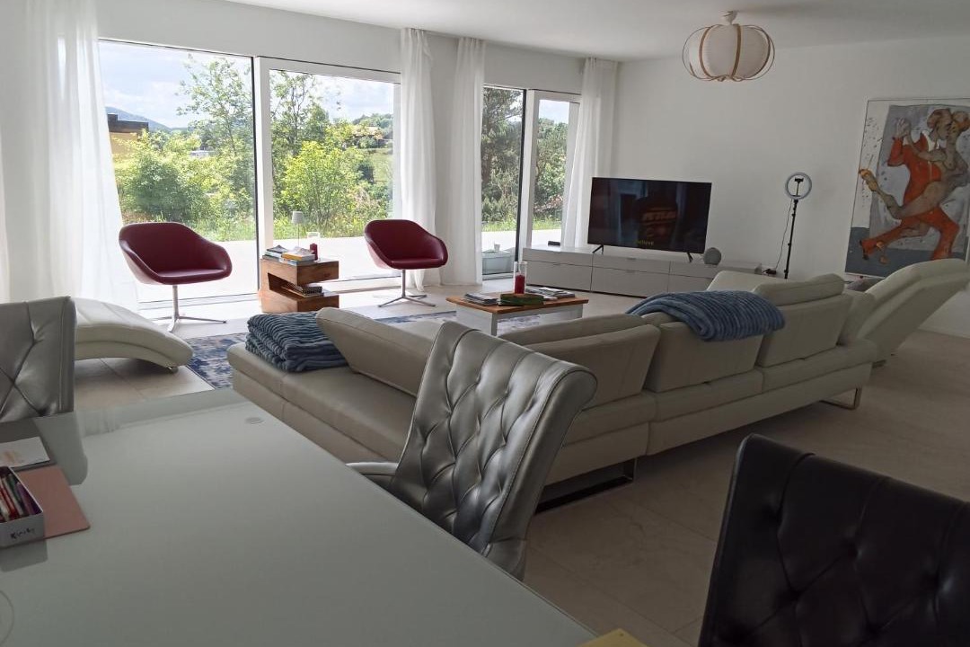 Photo of Livingroom in Lostorf