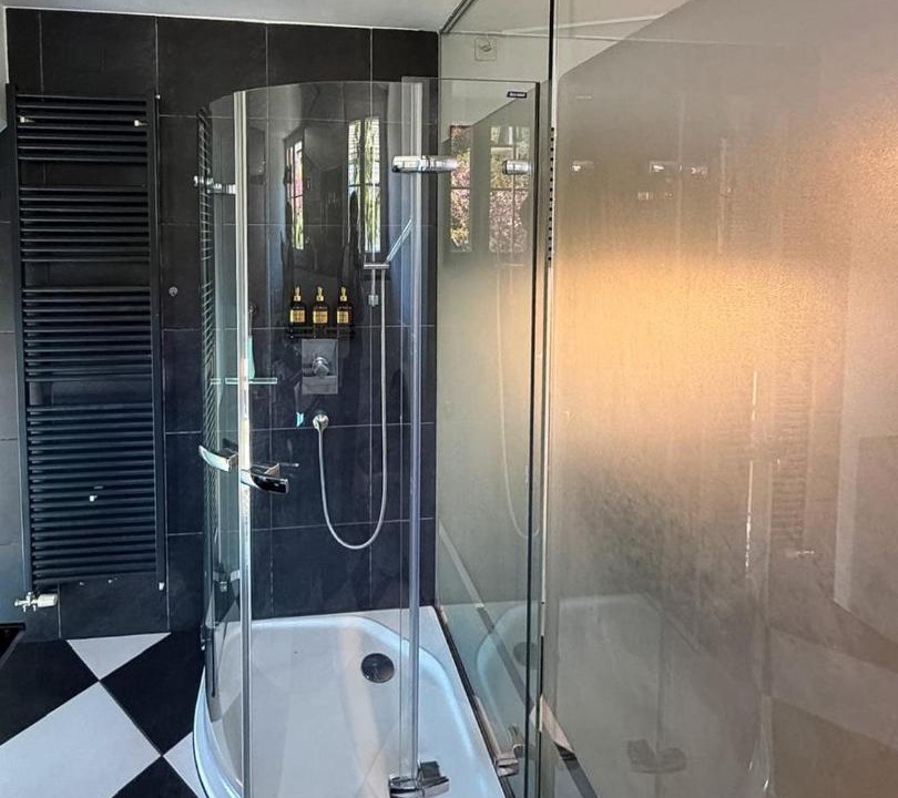 Photo of Bathroom in Gwatt