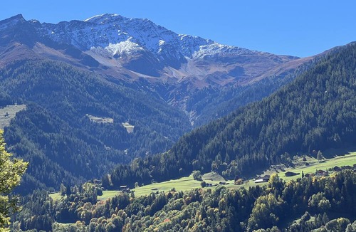 Versegeres Ski Chalet | Studio in beautiful Swiss Alps, 5 mins from lifts