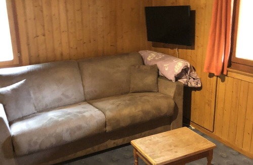 Versegeres Ski Chalet | Studio in beautiful Swiss Alps, 5 mins from lifts