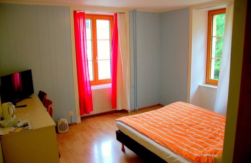 Vuiteboeuf Hotel | Hotel de l'Ours
