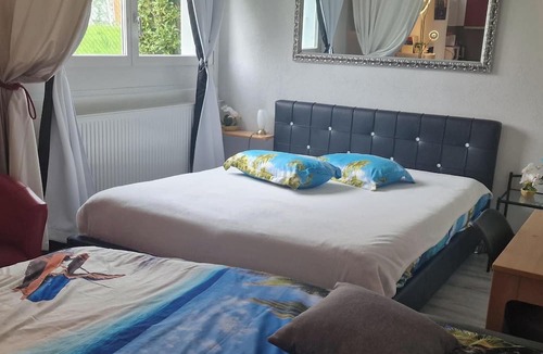 Bevaix House | Room-attypical Calm Harmonious Relaxing