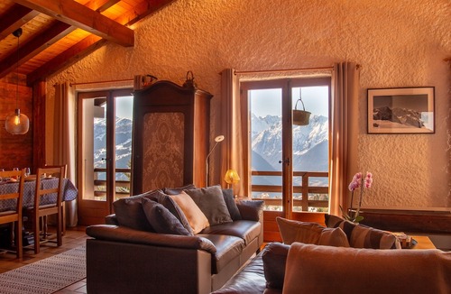 Verbier Ski Chalet | Chalet "alexandre" Parfaitement Situé sur les Hauteurs de Verbier