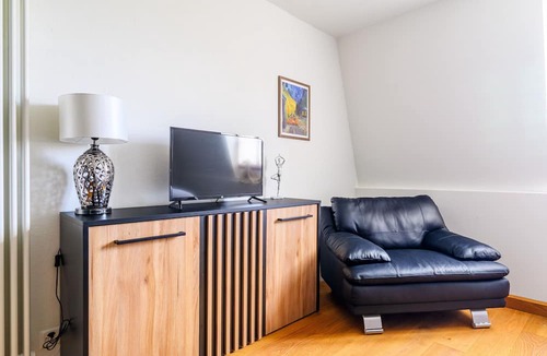Basel City Centre Apartment | Marllon Suites – Casa Rheinblick Apartments – Deluxe Suite