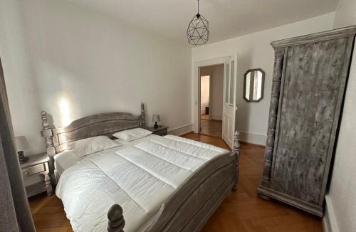La Chaux-de-Fonds Apartment | Abeilles