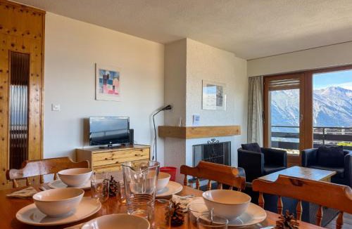 Saint-Pierre-de-Clages Apartment | Apartment Christiania I F6 by Interhome