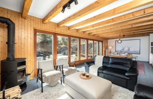 Mayens-de-Riddes Ski Chalet | Chalet Theo Family retreat Contemporary design