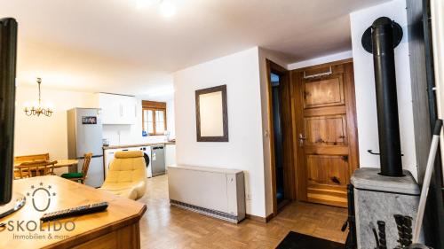 Brig Apartment | Gemütliches Ferienhaus Brigerbad