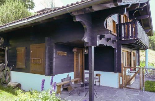 Saint-Pierre-de-Clages Ski Chalet | Chalet Cheechako by Interhome