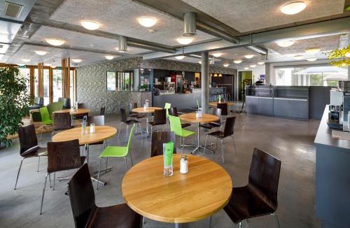 Central Interlaken Hostel | Chalet Hostel @ Backpackers Villa Interlaken