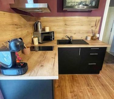 L'Abergement Apartment | L’Écho des Bois - Studio cocooning avec sauna
