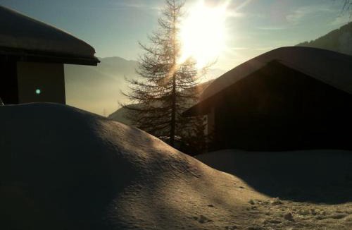 Albinen Apartment | Gemütliche sonnige Wohnung Bergpanoramasicht